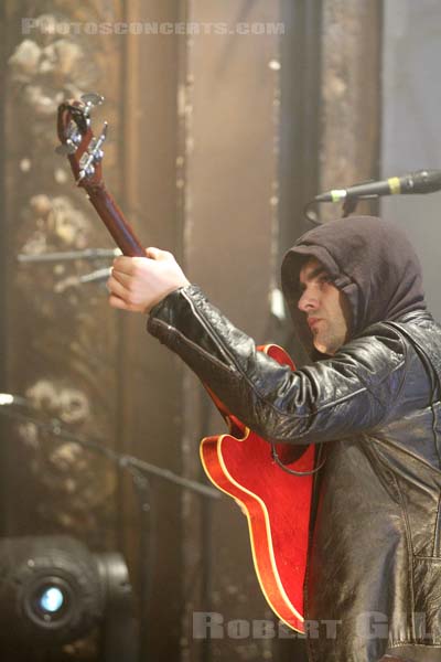 BLACK REBEL MOTORCYCLE CLUB - 2014-02-24 - PARIS - Le Trianon - Robert Levon Been